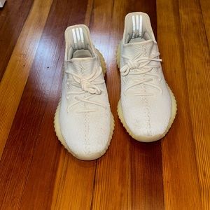adidas Yeezy Boost 350 V2  'Bone' - Size 7